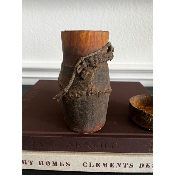 Vintage African Leather and Wood Canteen - Picture 5 of 9